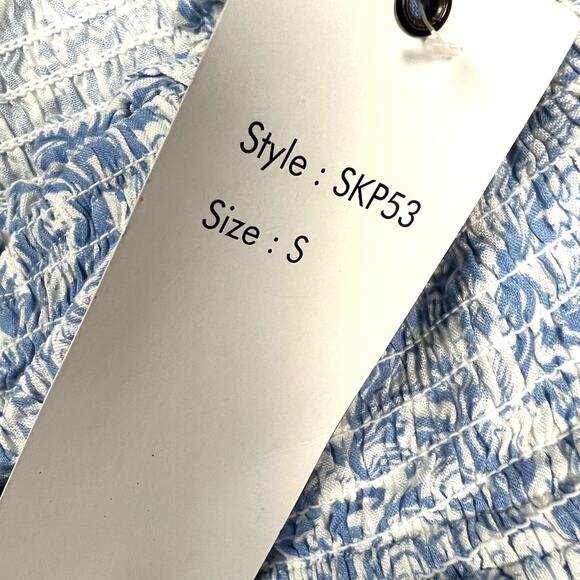 Japna Goa Beachwear Crop Top‎ Blue White Printed Smocked Tie Front NEW Women's S - Picture 6 of 7